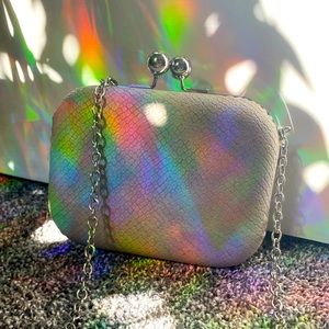 (Faux) Snake Skin Clutch